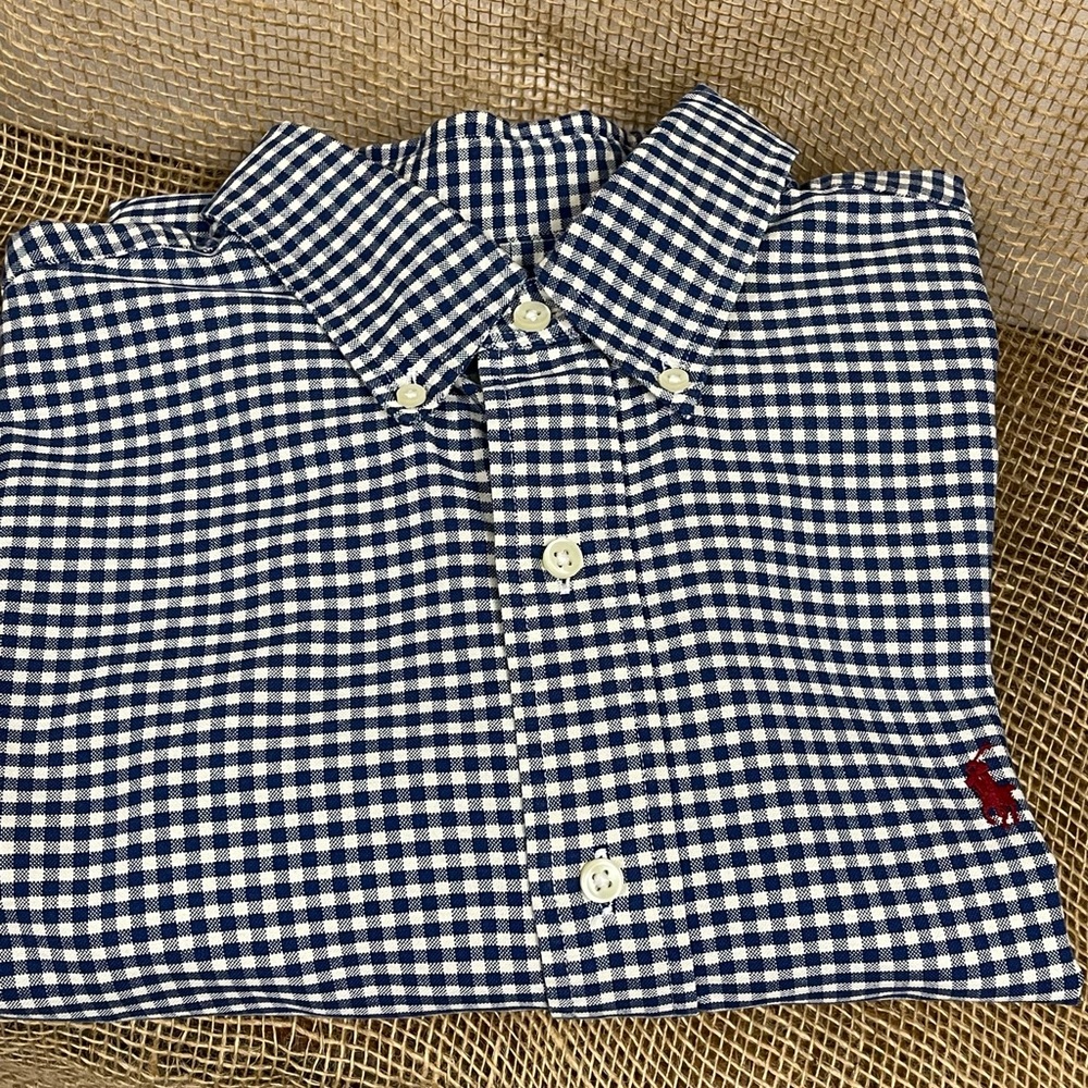 Ralph Lauren classic fit button down collar long sleeved shirt size Large